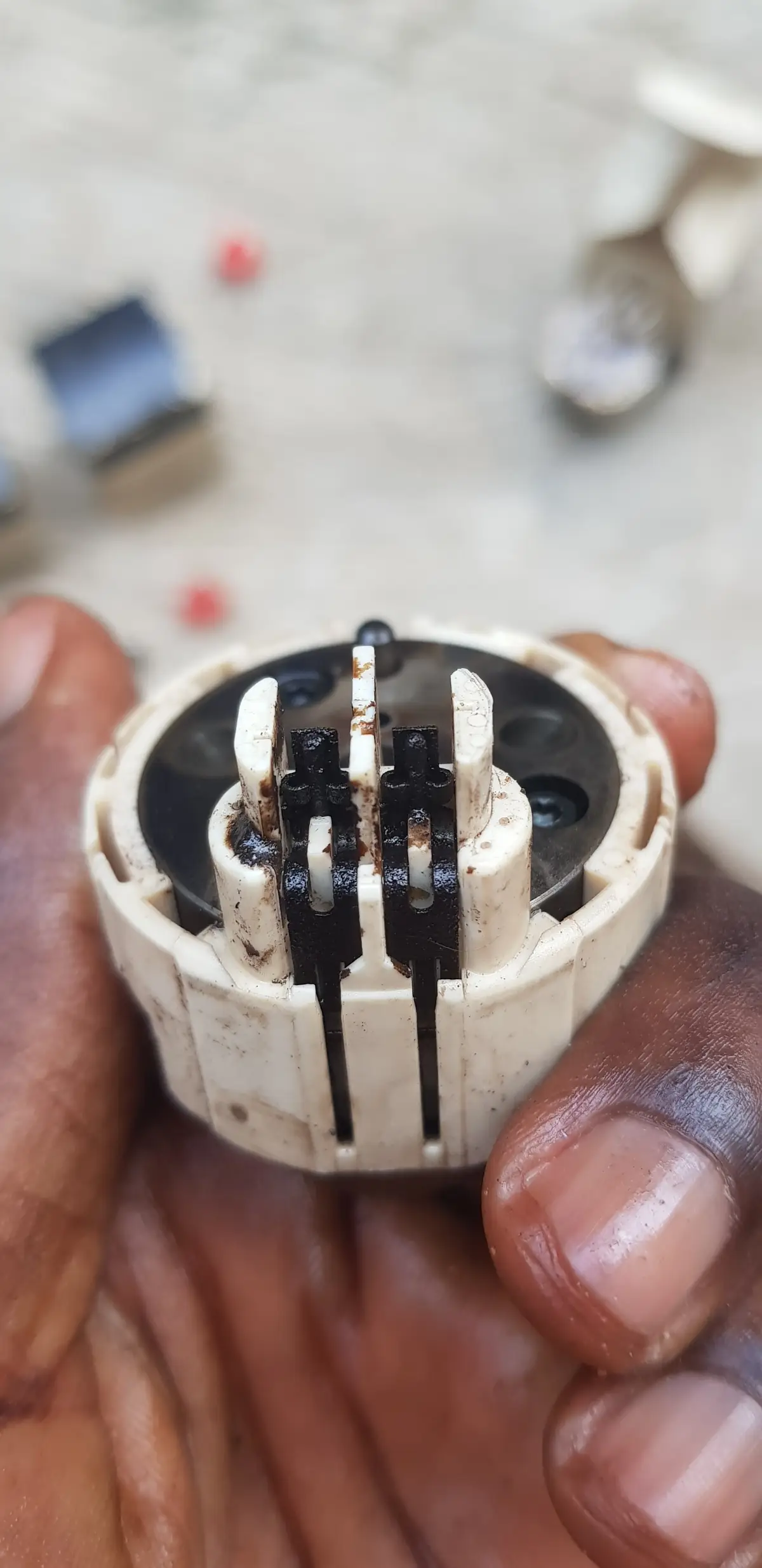 DAF and Iveco Mechanic (Computer Diagnostics) - Trailer Park Available - Image 15