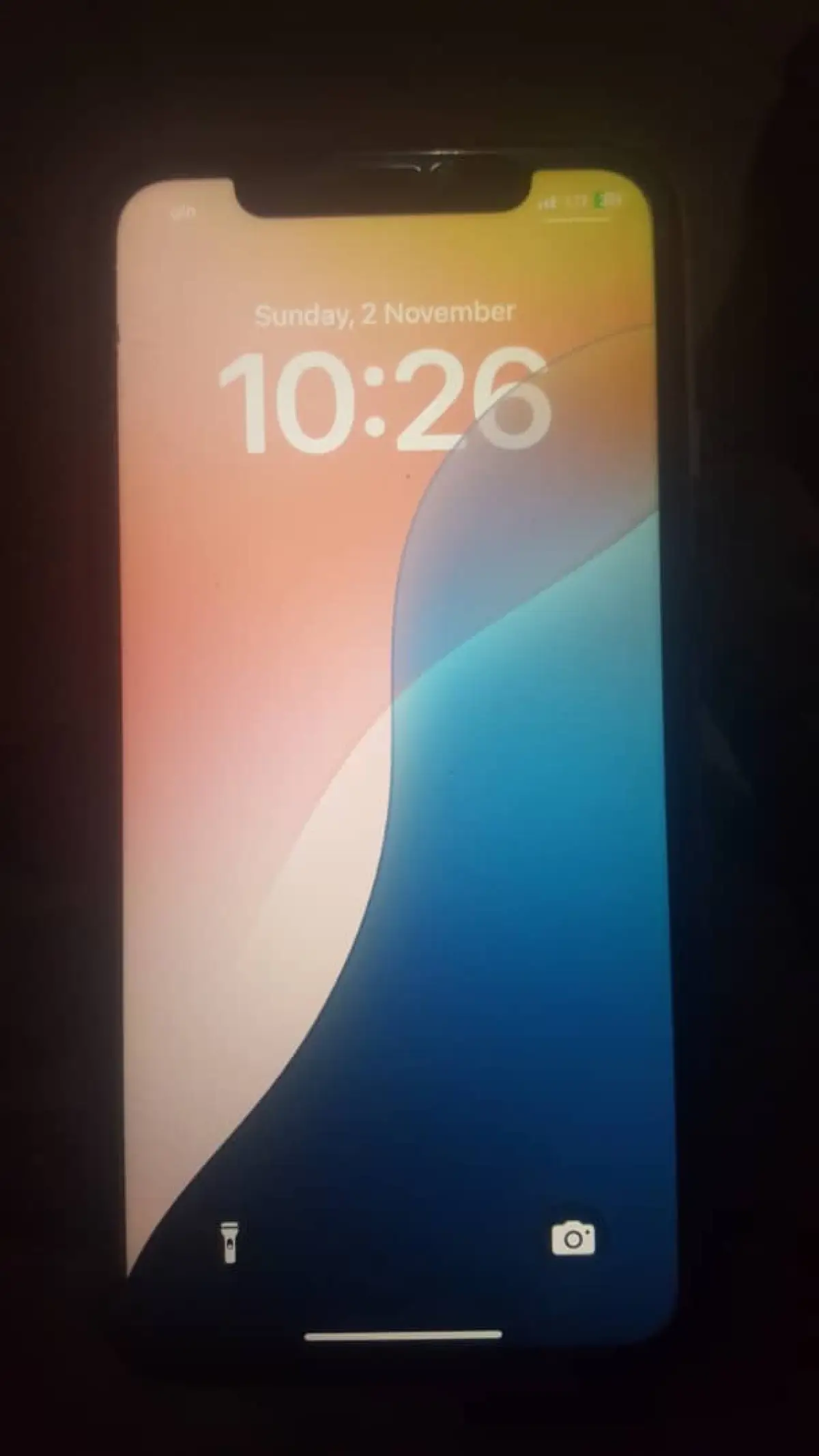 Very neatly used Apple iPhone 11 - Image 4