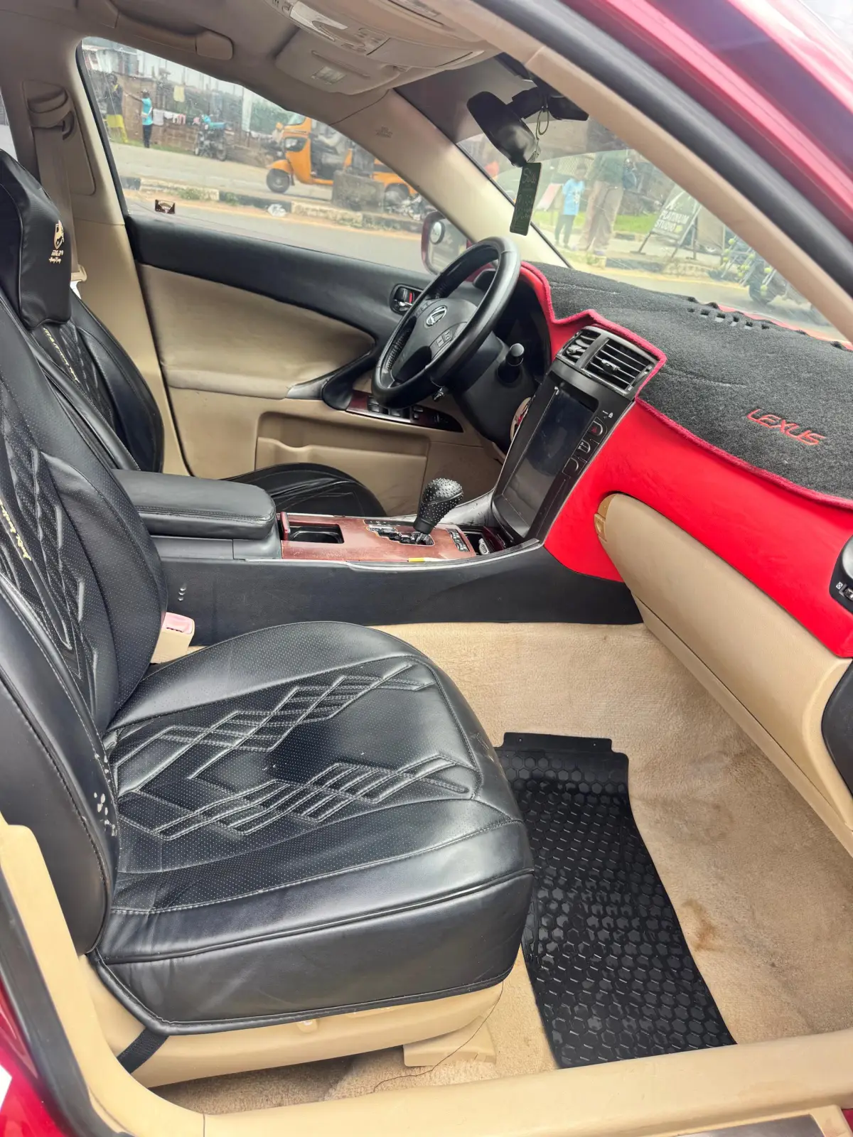 Lexus Is250 - Image 8