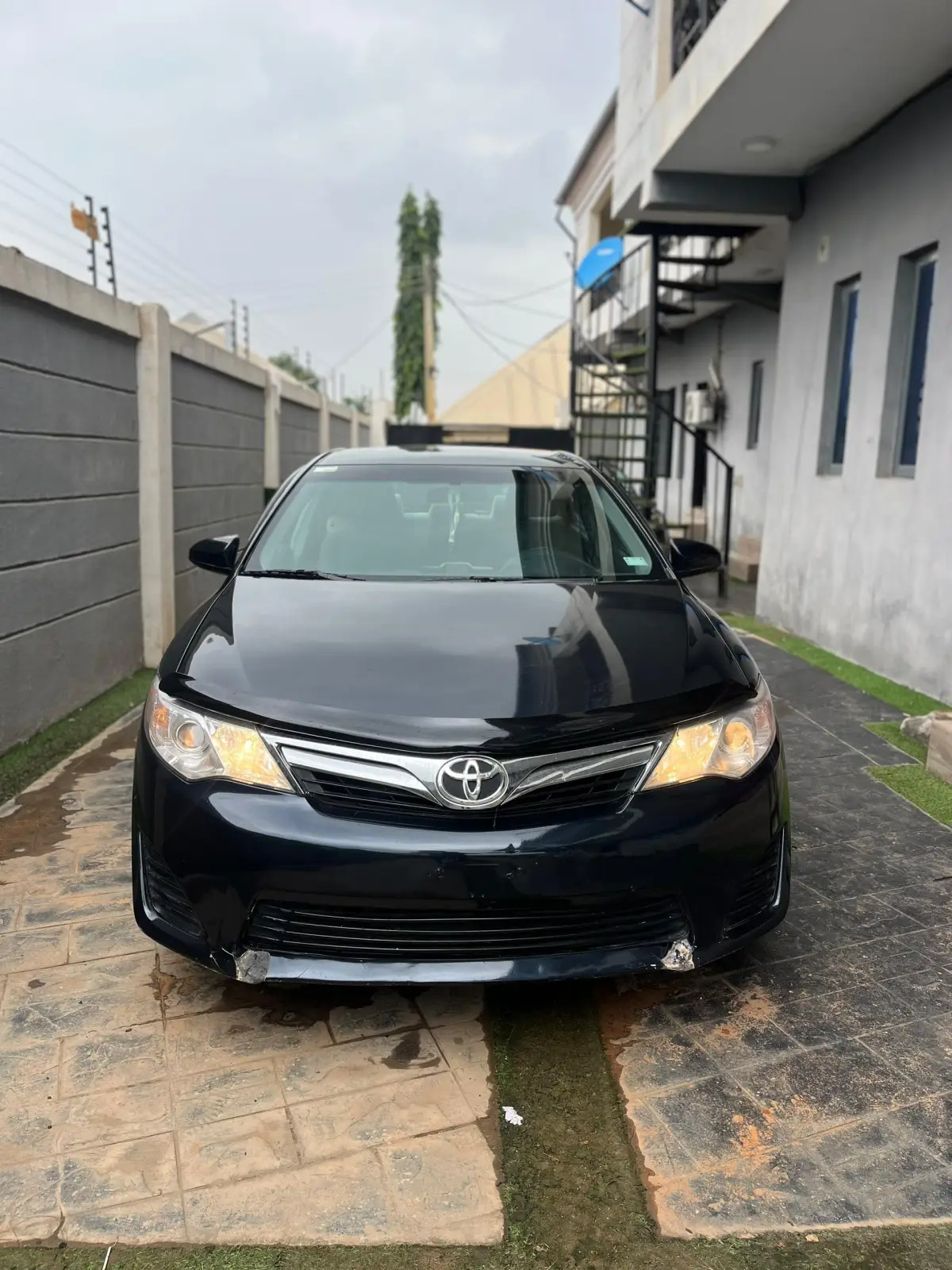 Camry LE - Image 9
