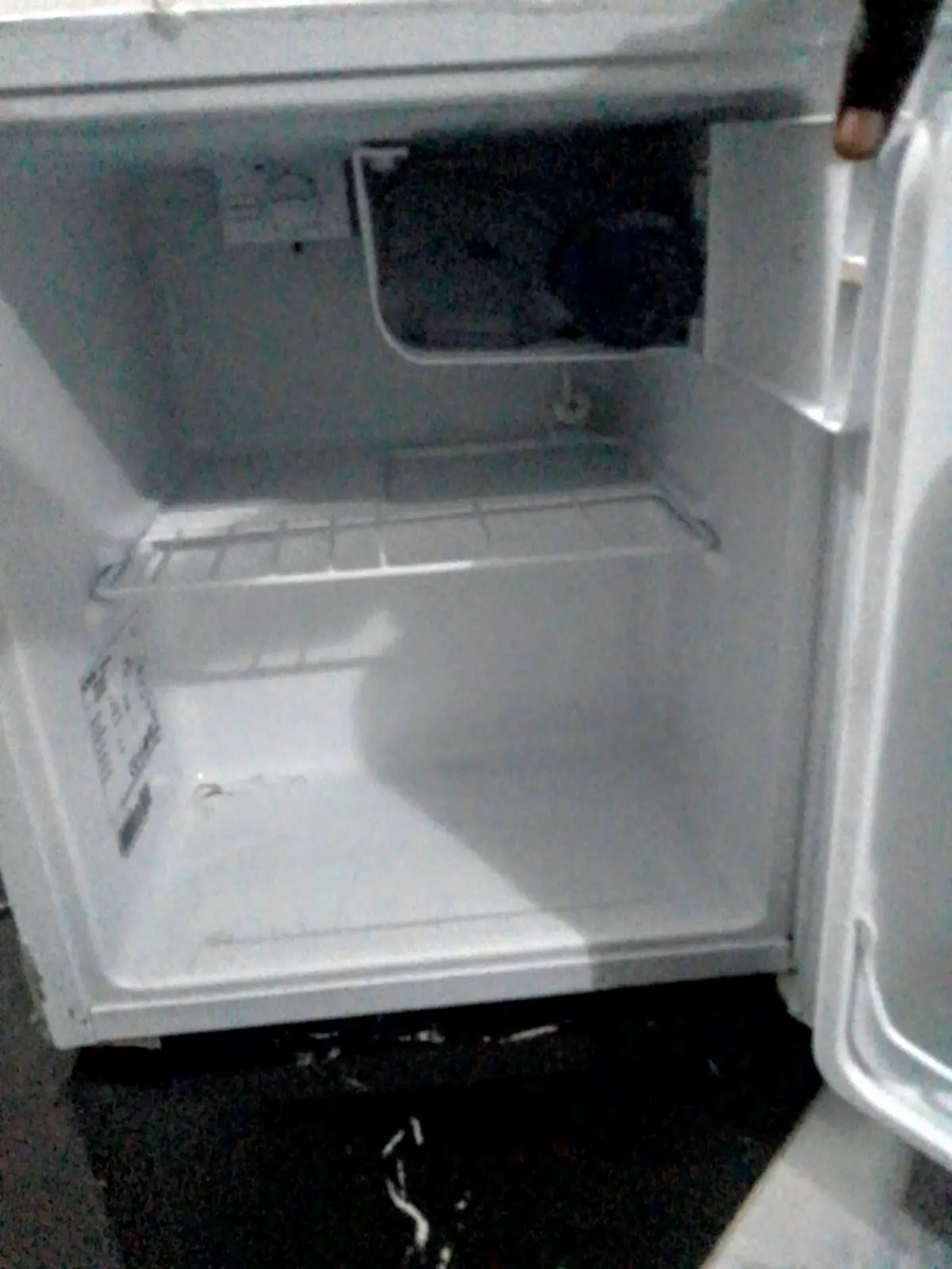 Foreign very neatly used Bomann German 4 Mini Fridge - Image 3