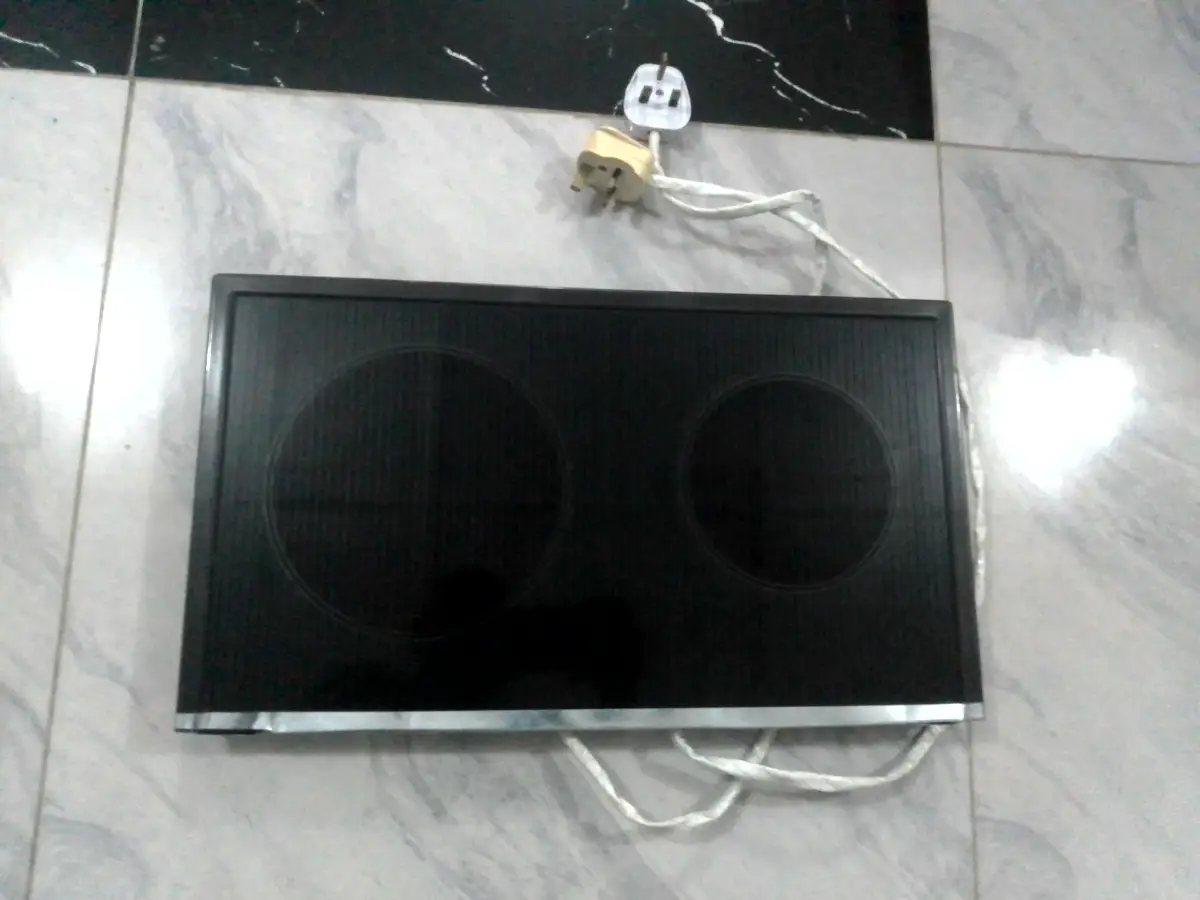 FOREIGN USED ELECTRIC COOKER- DOUBLE BURNER - Image 1