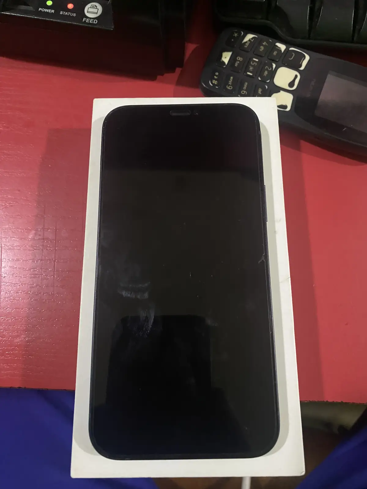 Open box locked iPhone 12 - Image 3