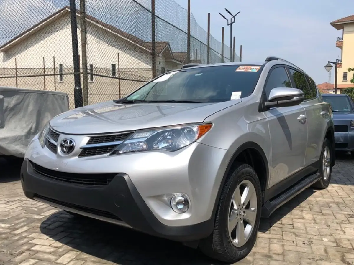 Toyota Rav4 - Image 1