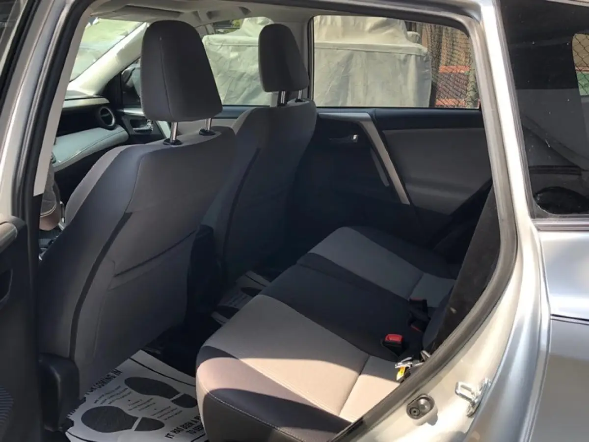 Toyota Rav4 - Image 4