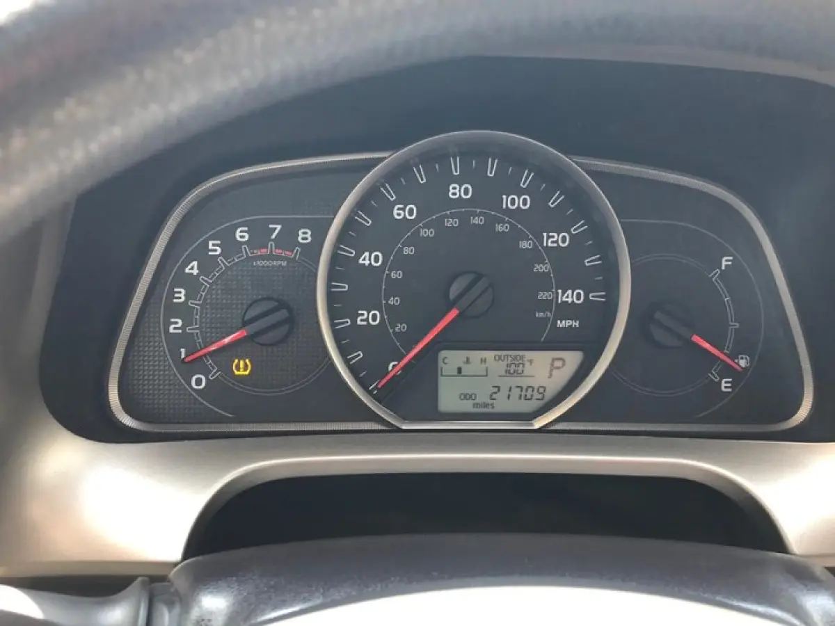 Toyota Rav4 - Image 8