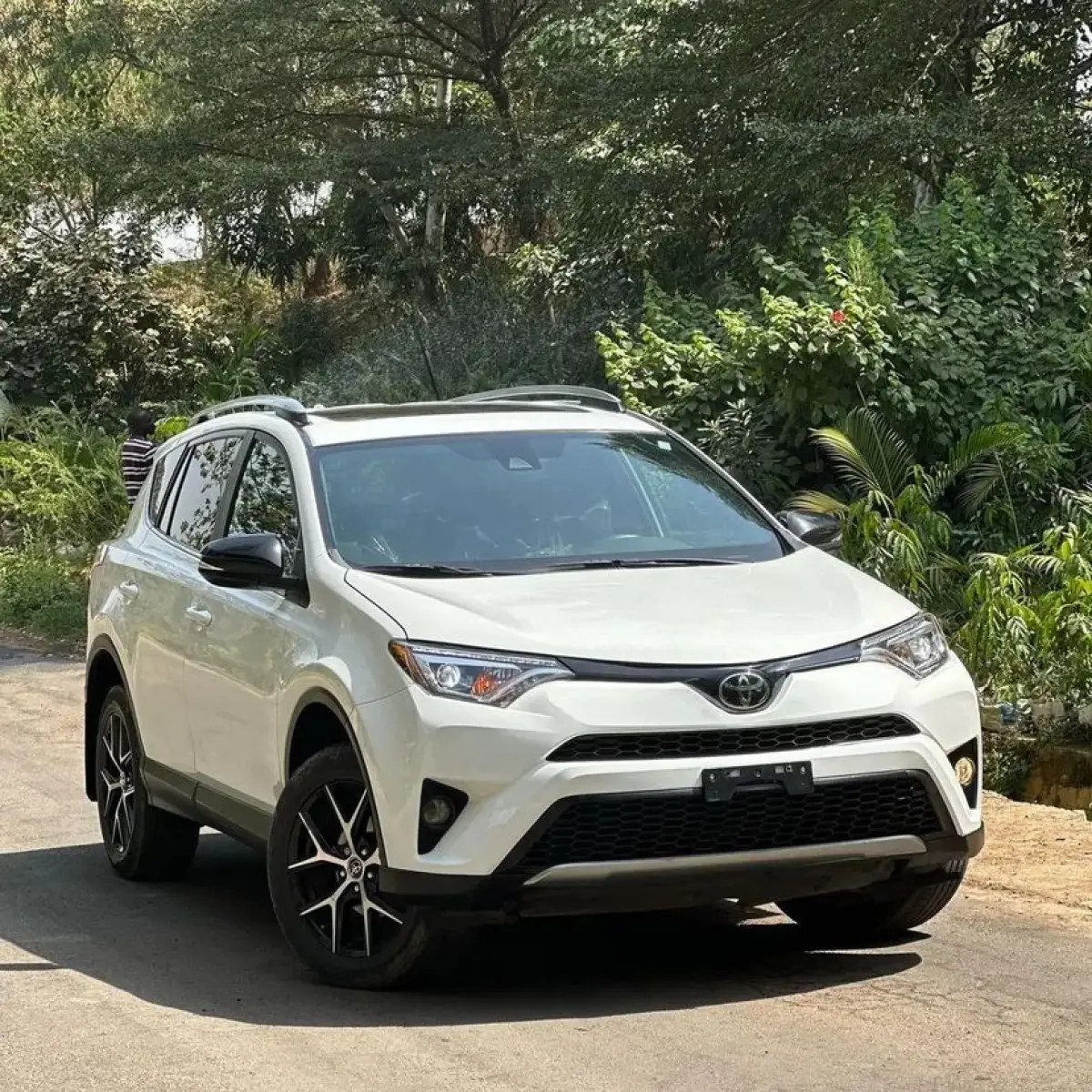 Toyota Rav4 - Image 4