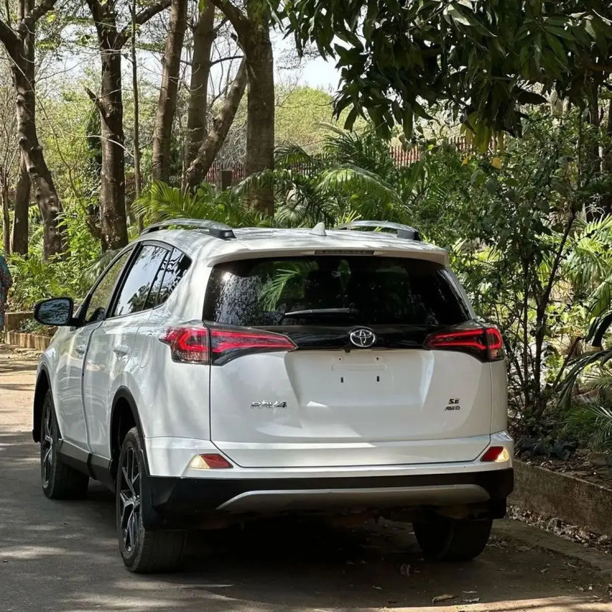 Toyota Rav4 - Image 5