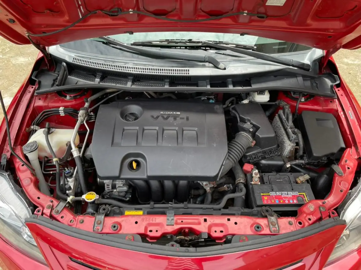 Toyota Corolla - Image 6