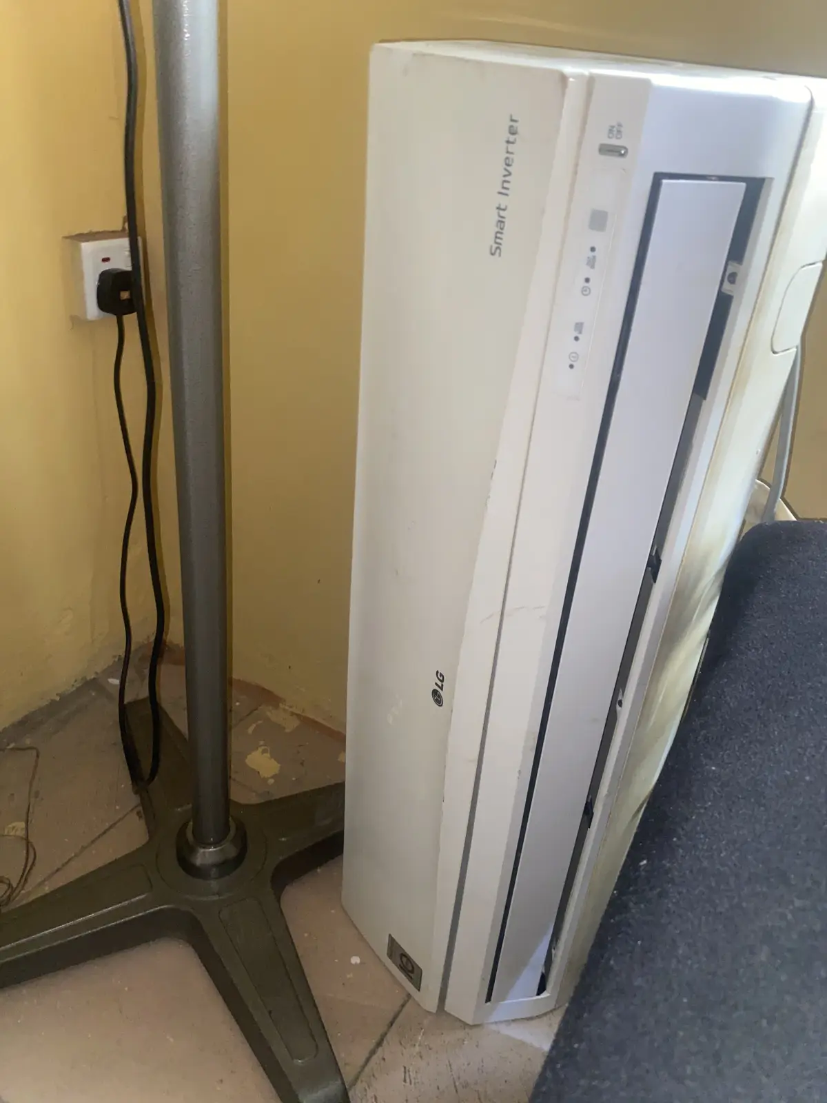 Air conditioning - Image 1