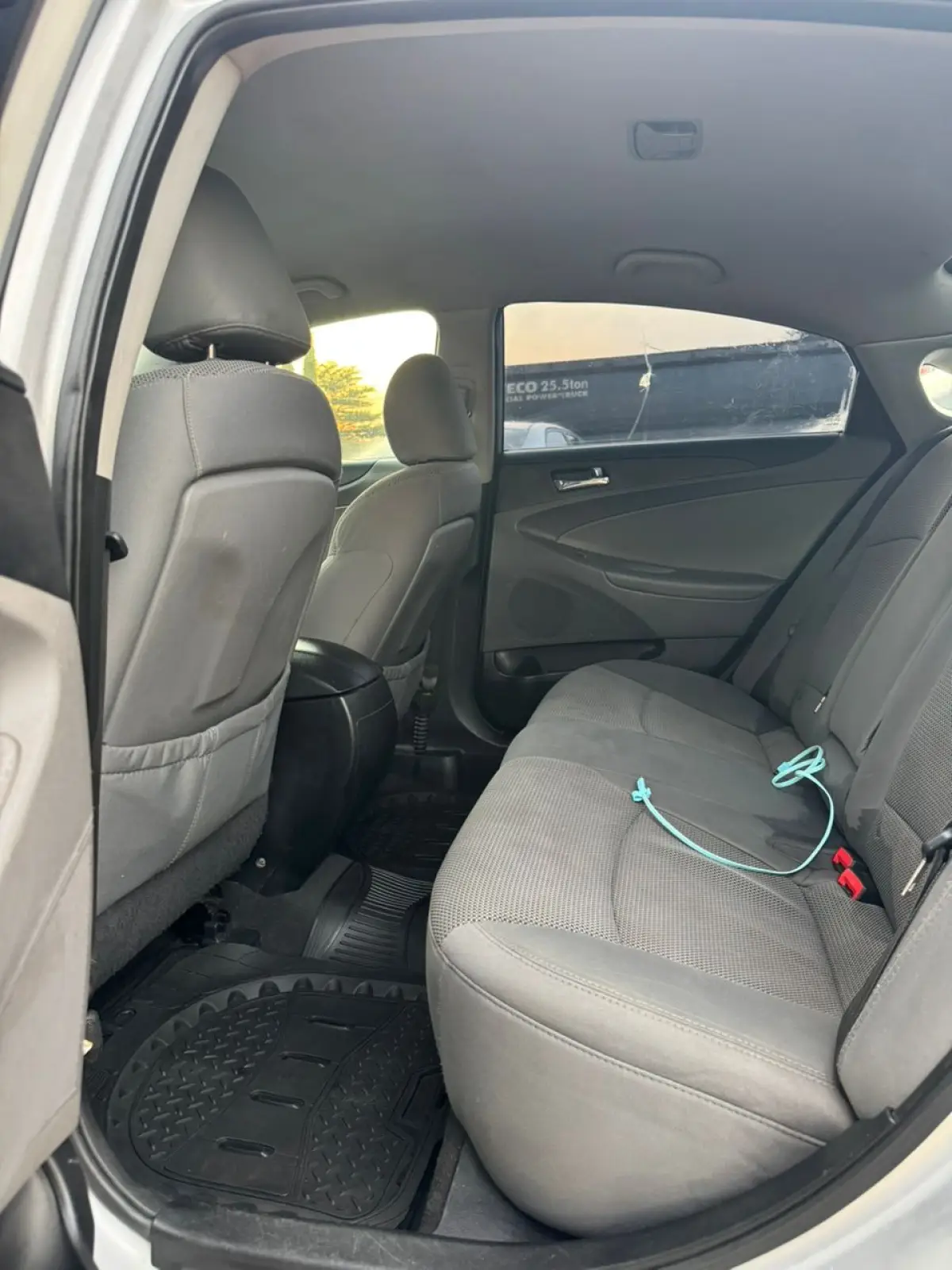 2014 Hyundai Sonata, 7M - Image 4