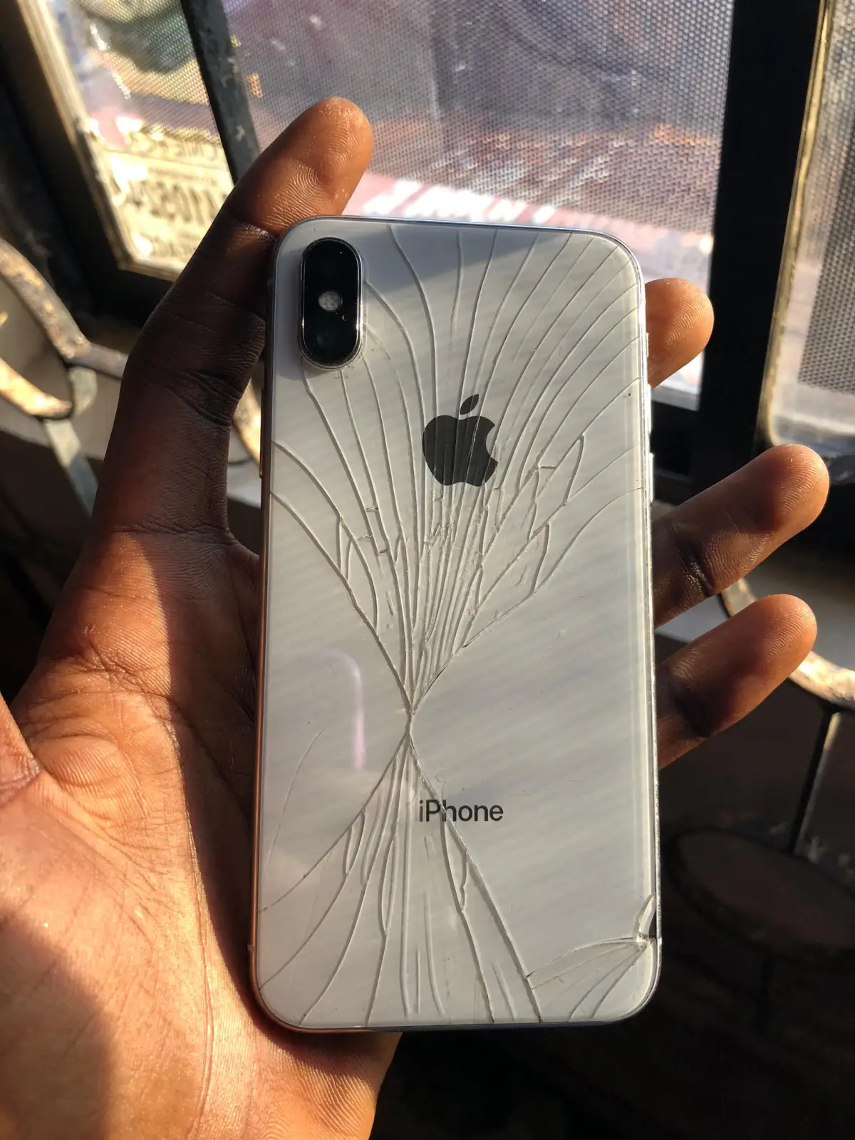 iPhone X 64gb - Image 3