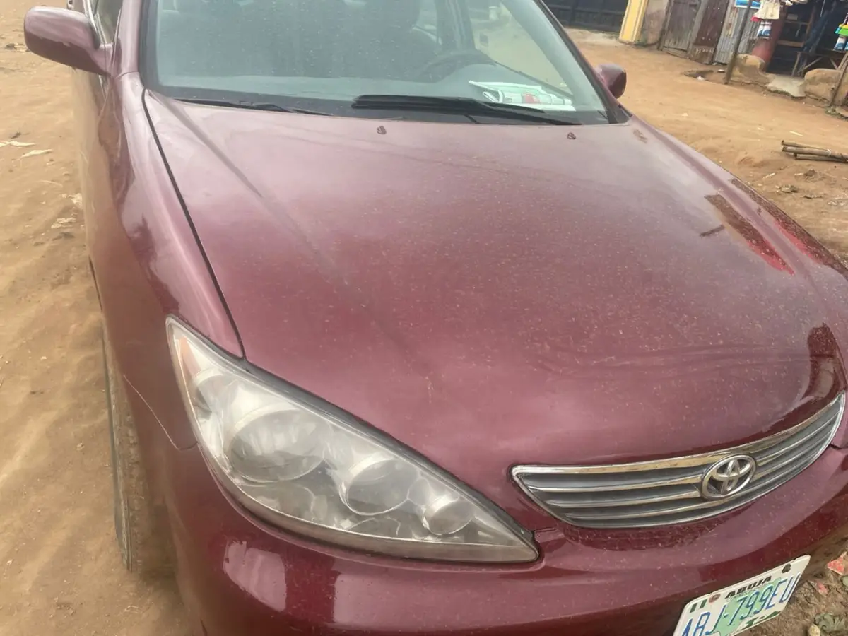 2005 Toyota Camry - Image 1