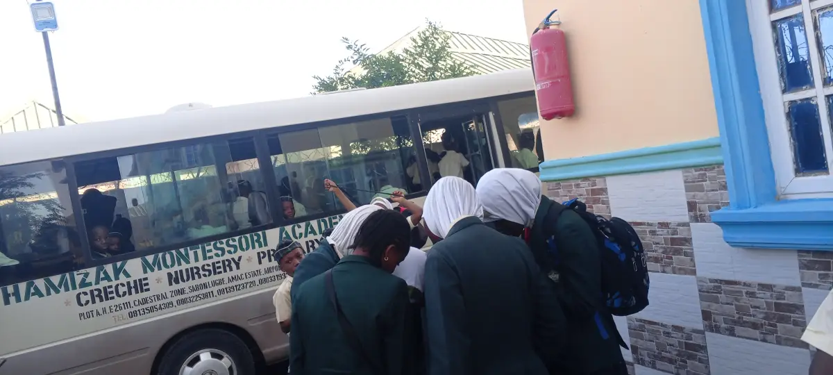 transit bus with Mercedes engine - Image 1