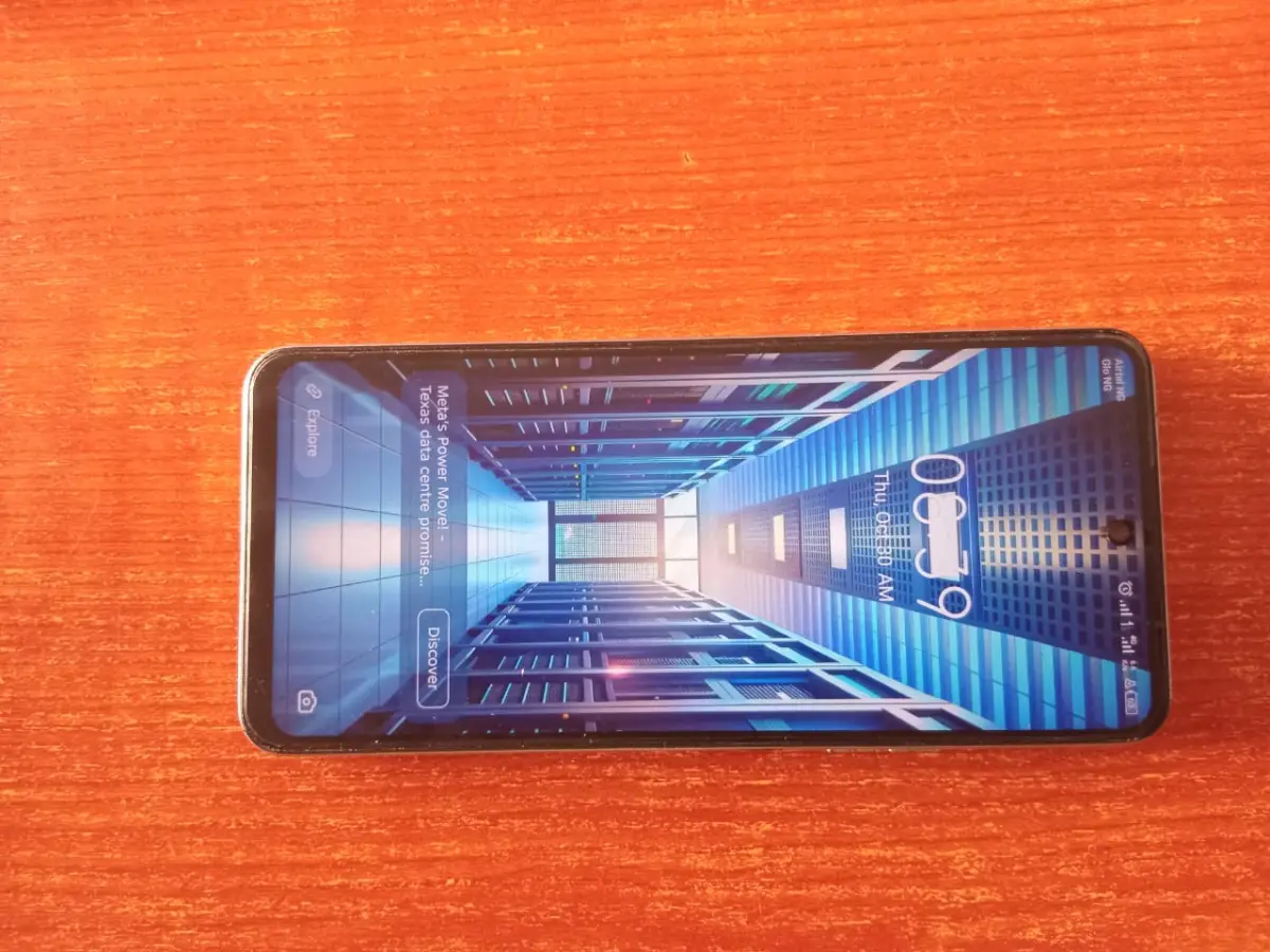 Tecno Camon 17pro - Image 3