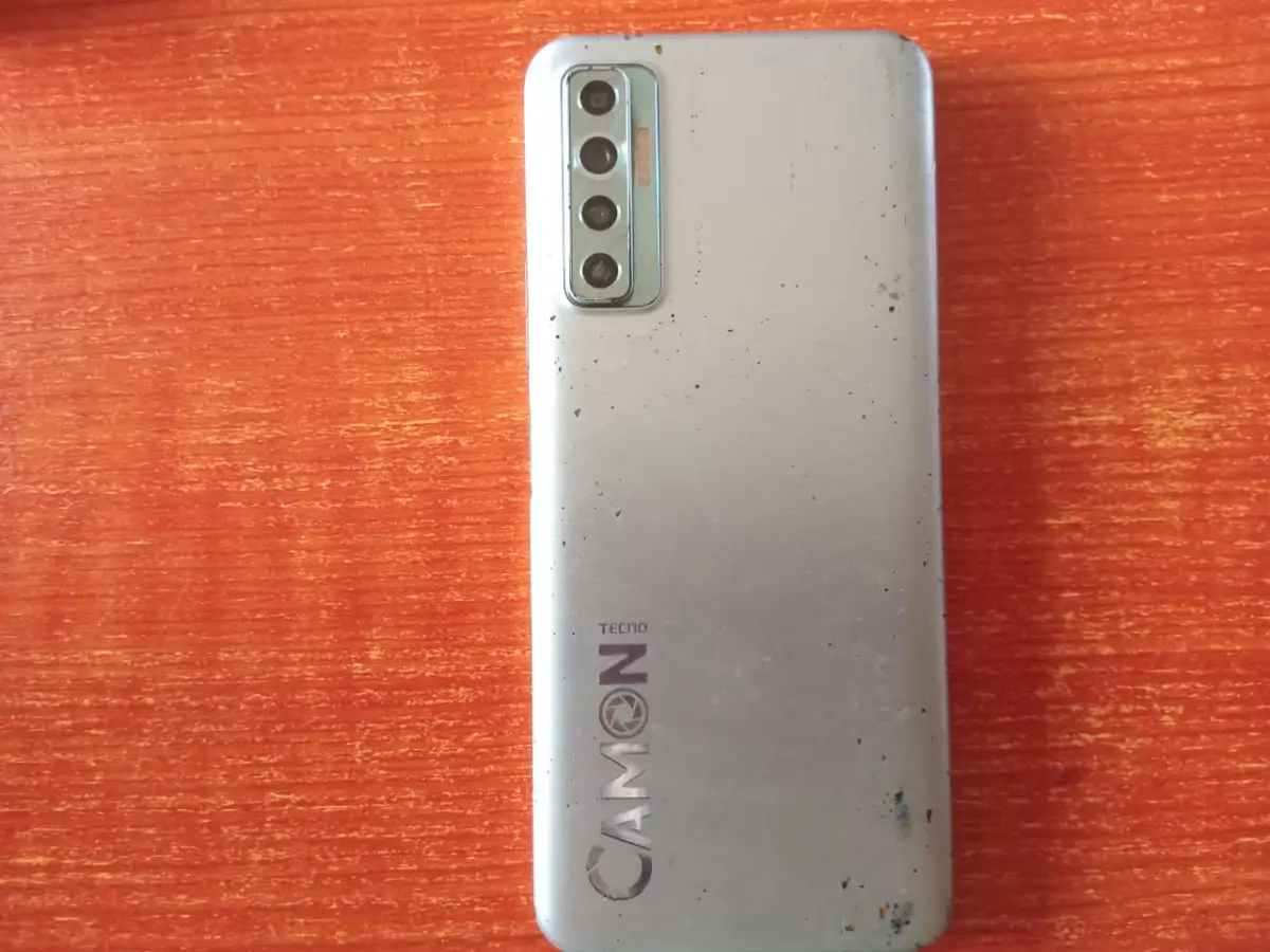 Tecno Camon 17pro - Image 4