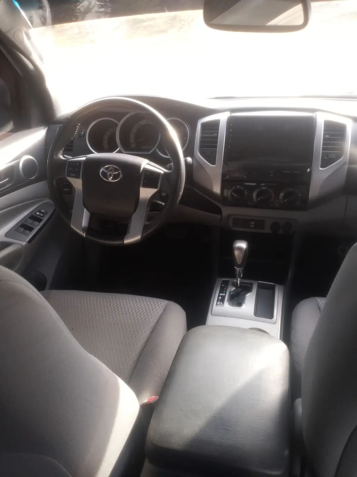 2012 Takoma - Image 4