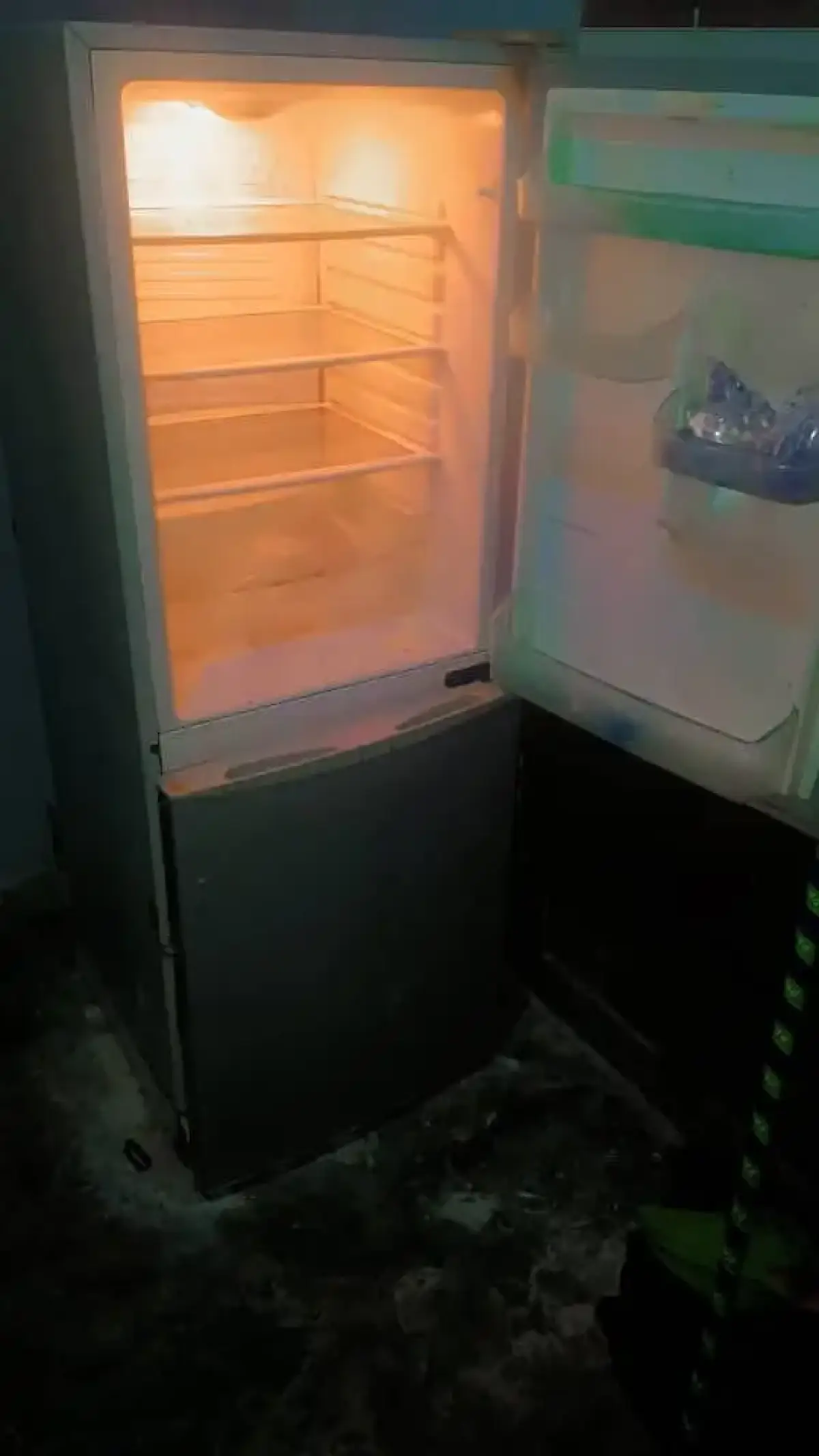 HAIER THERMOCOOL UP AND down FRIDGE - Image 7