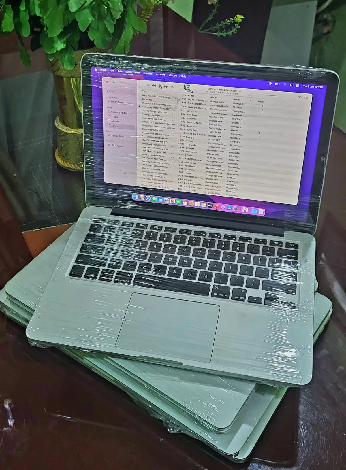 2015 Macbook Pro intel i7 512Gb 16Gb Ram - Image 3