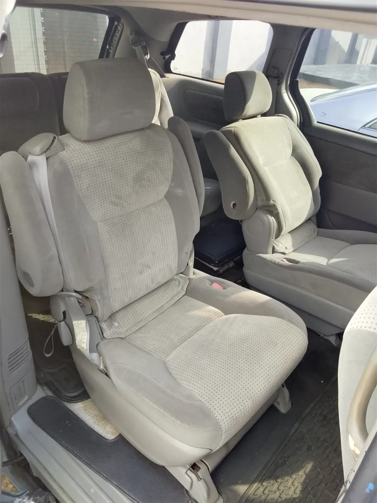 Nigerian Used Toyota Sienna For Sale - Image 7