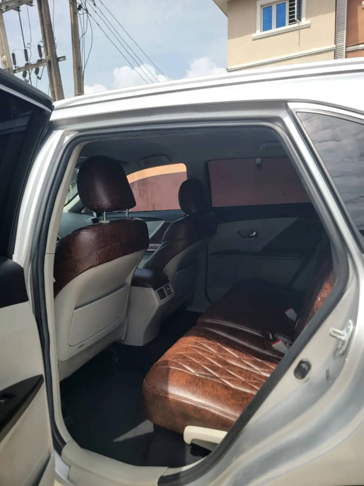 2014 Toyota VENZA - Image 5