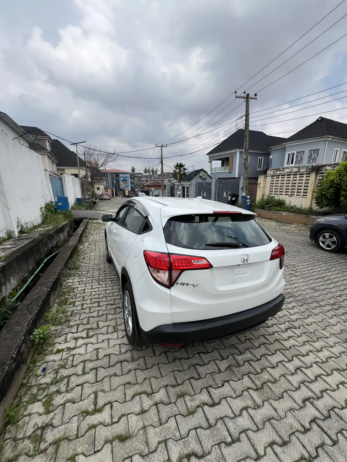 DIRECT TOKS 2016 HONDA HR-V - Image 13