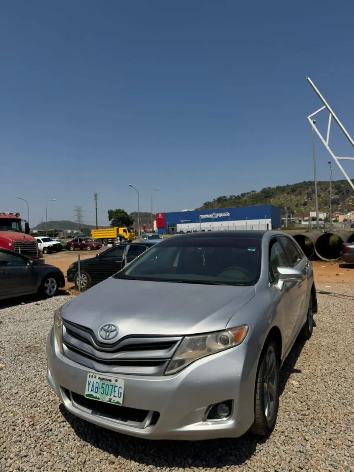 2013 Toyota Venza, 8.5M - Image 1