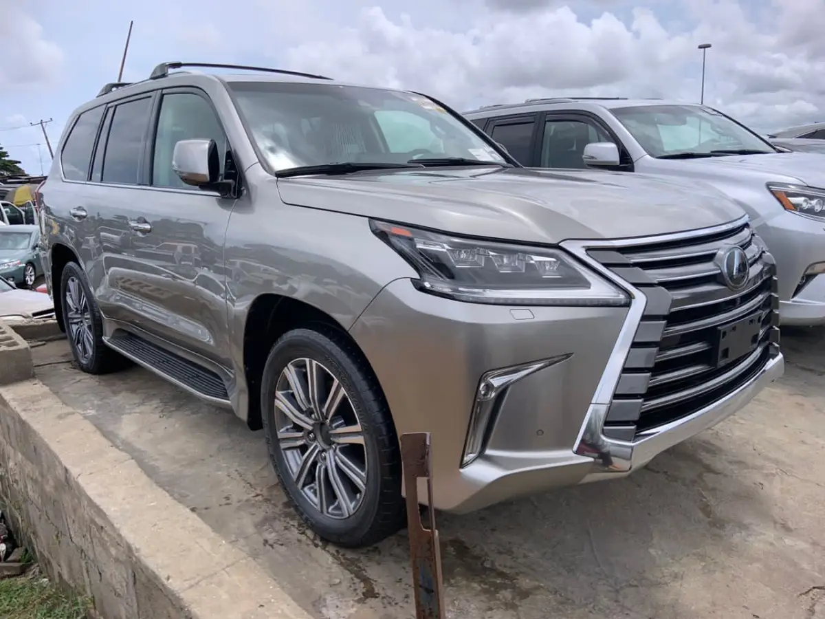 2019 LEXUS LX570 - Image 1