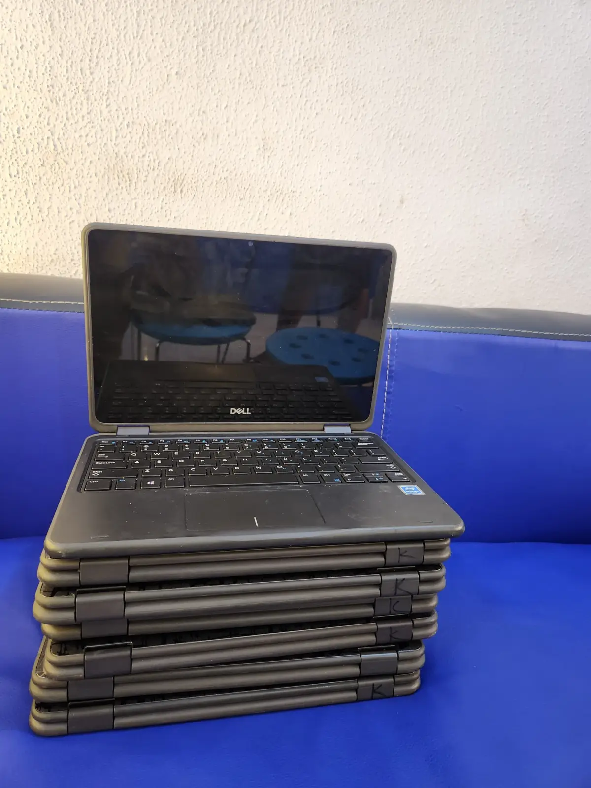 Laptop dell latitude - Image 4