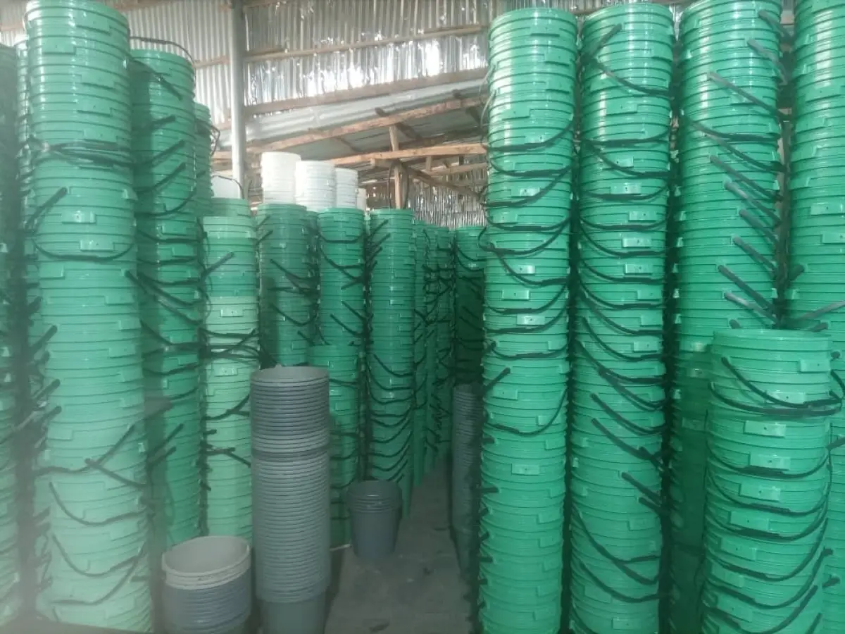 All kinds of Plastic Buckets - Image 3