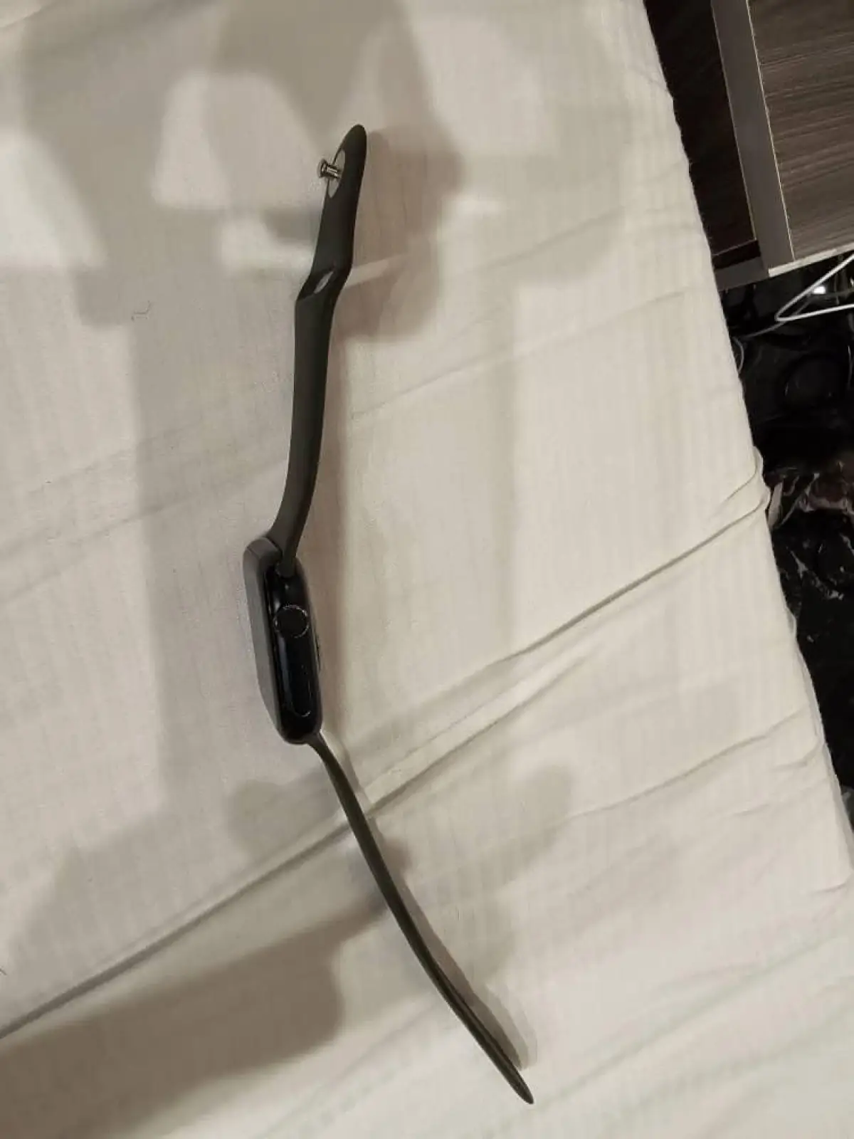 Apple Watch series 8 45mm - Image 3