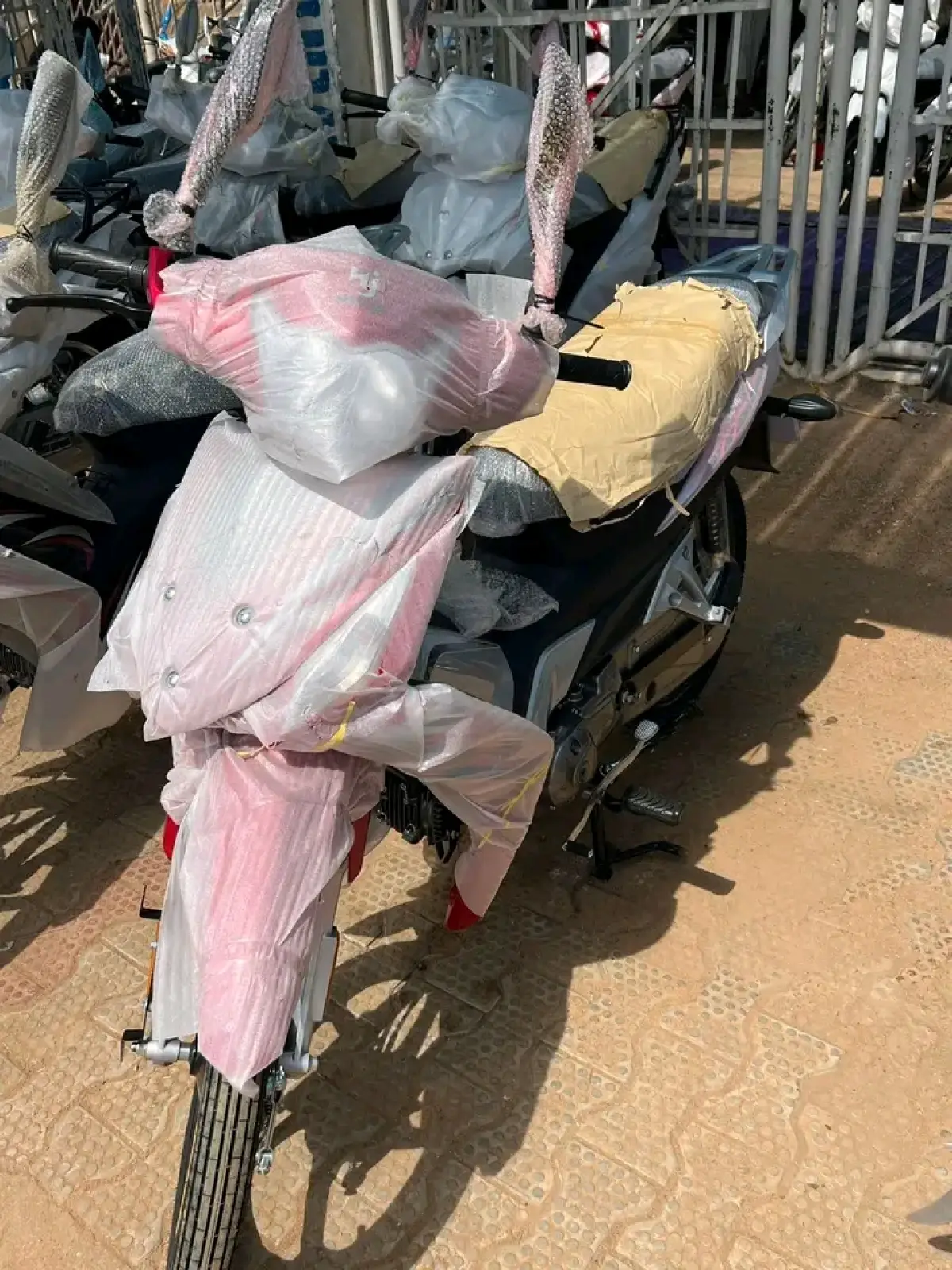 Hajiu UD Lucky Plus Lady Bike - Image 1