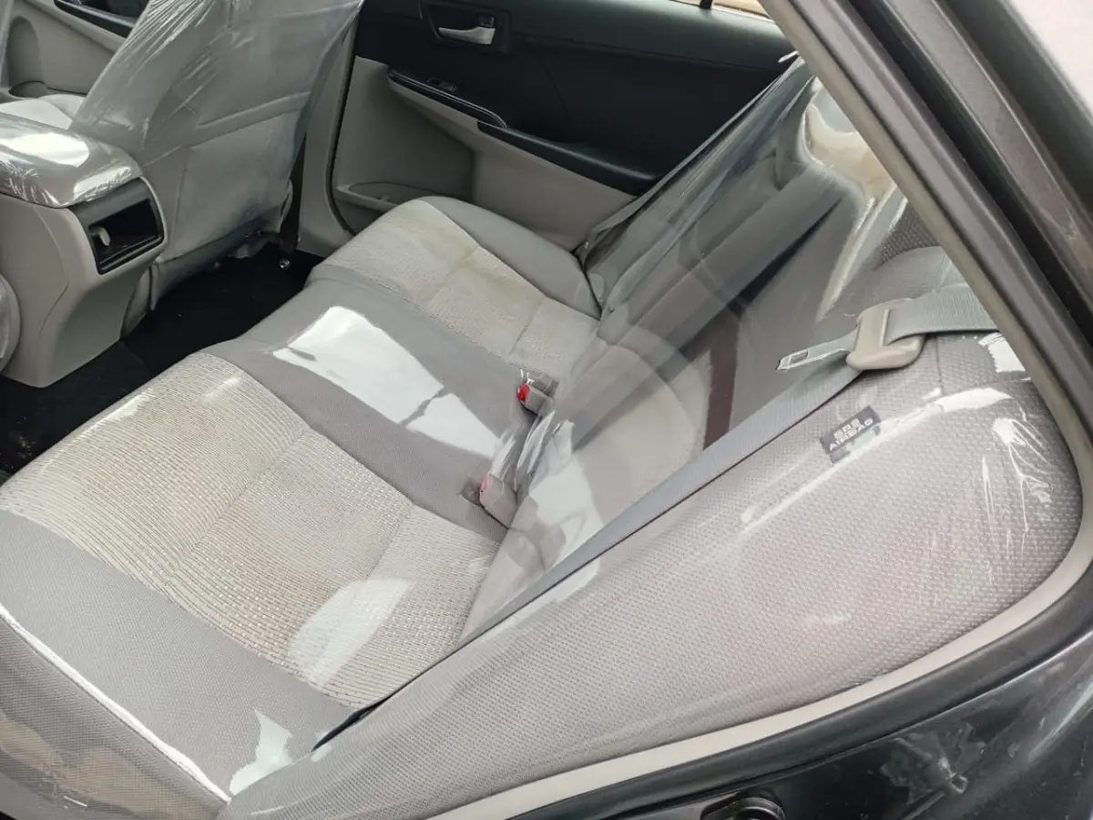 Toyota Camry 2012 - Image 4