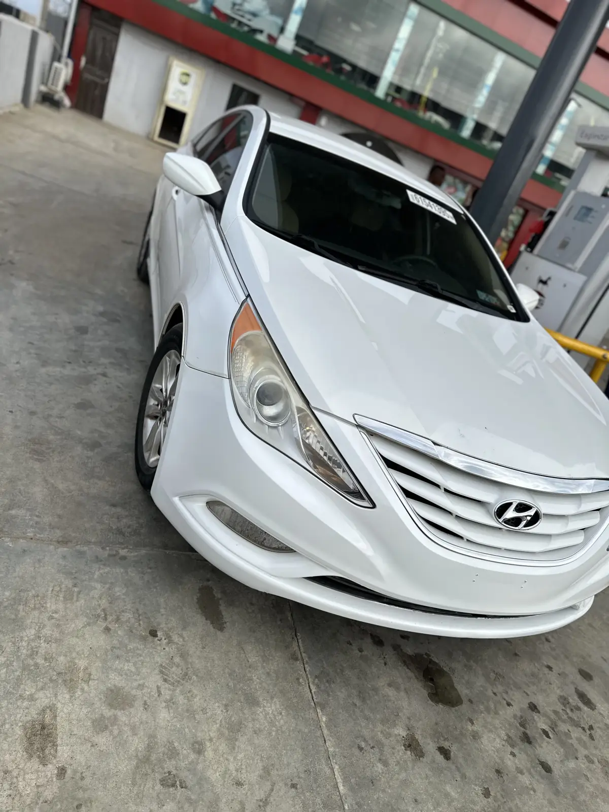 Hyundai Sonata 2013 - Image 4