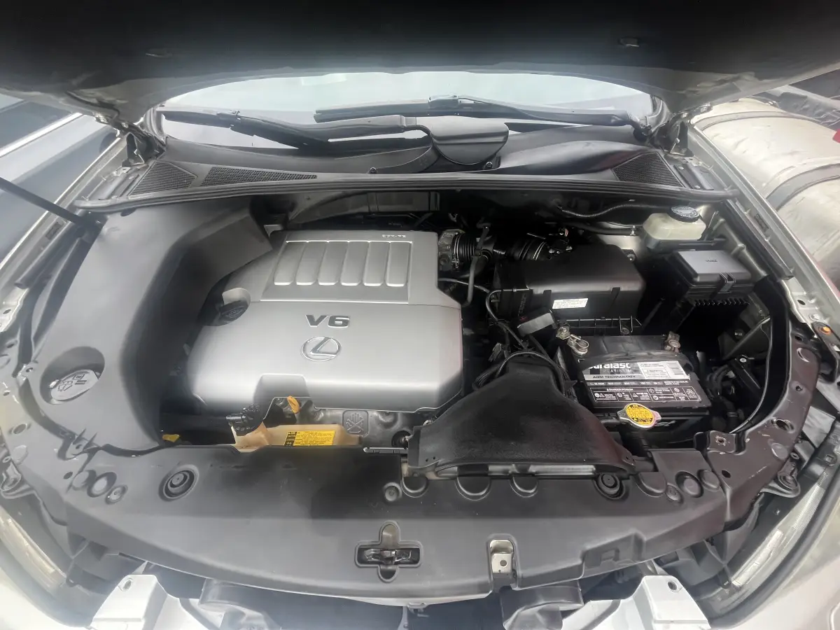 Foreign Used 2005 lexus Rx330 - Image 7