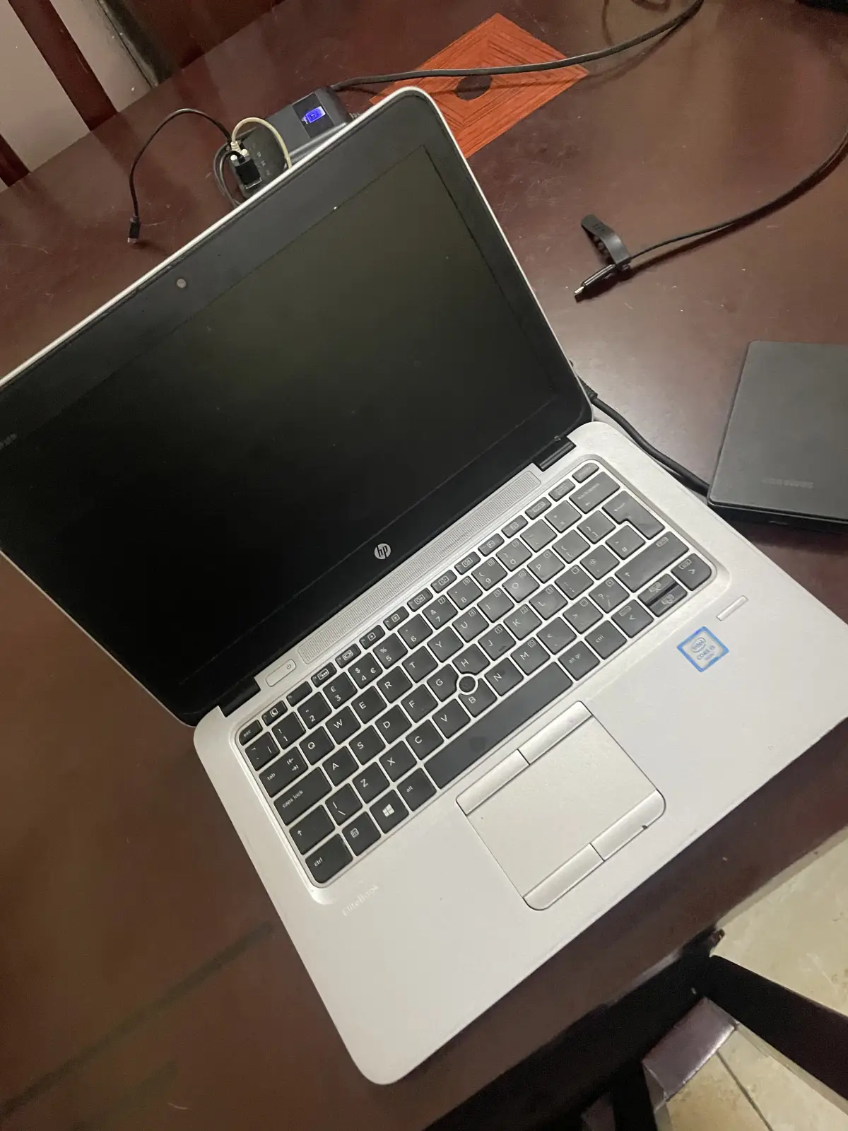 Hp Elitebook - Image 3