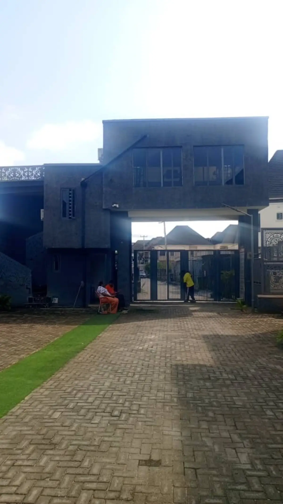 20 units of newly built and fully furnished 4 bedroom terrace duplex - Image 1