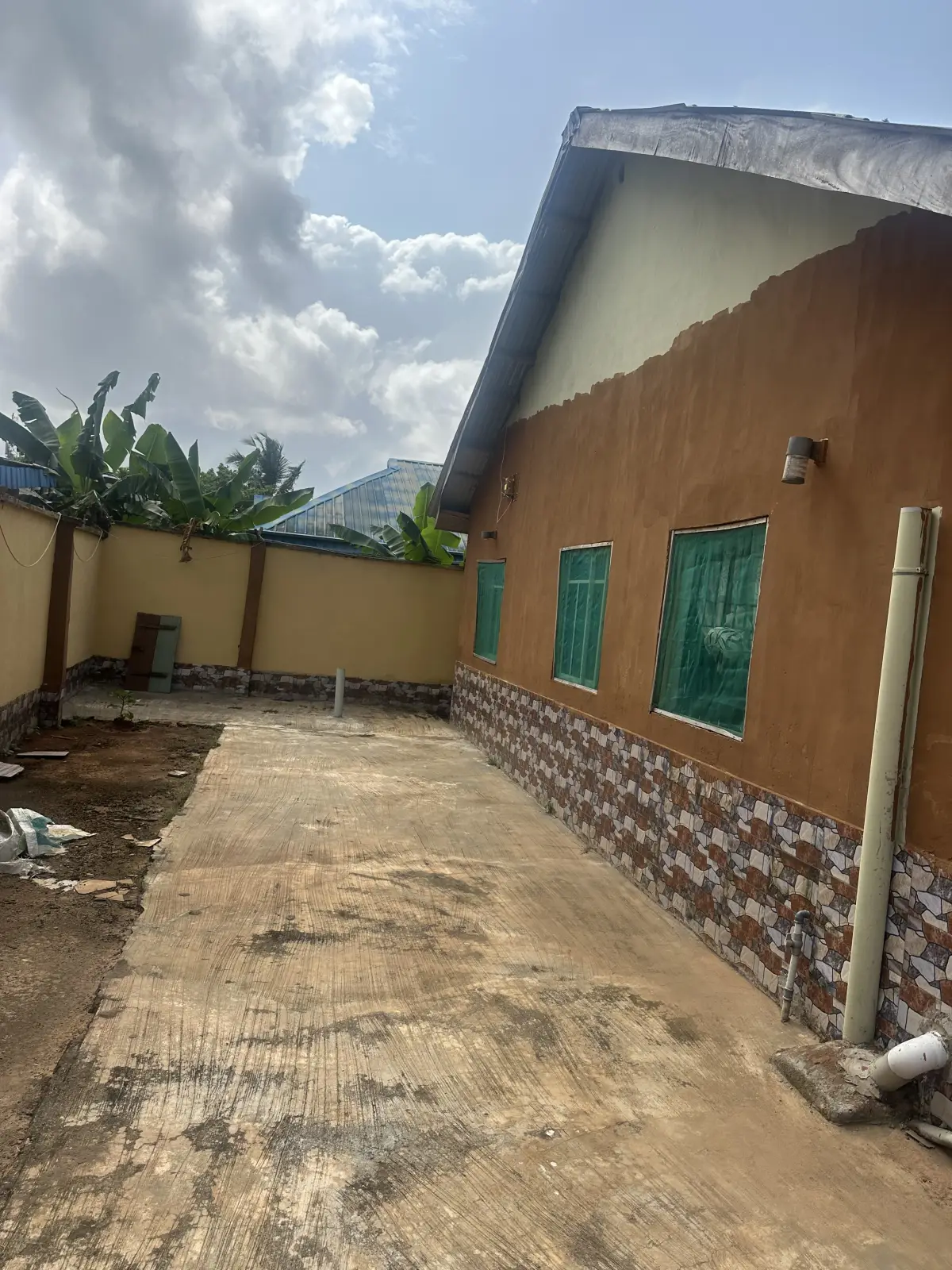 2 bedroom bungalow for sale with a room self contain at ayobo Lagos state - Image 4