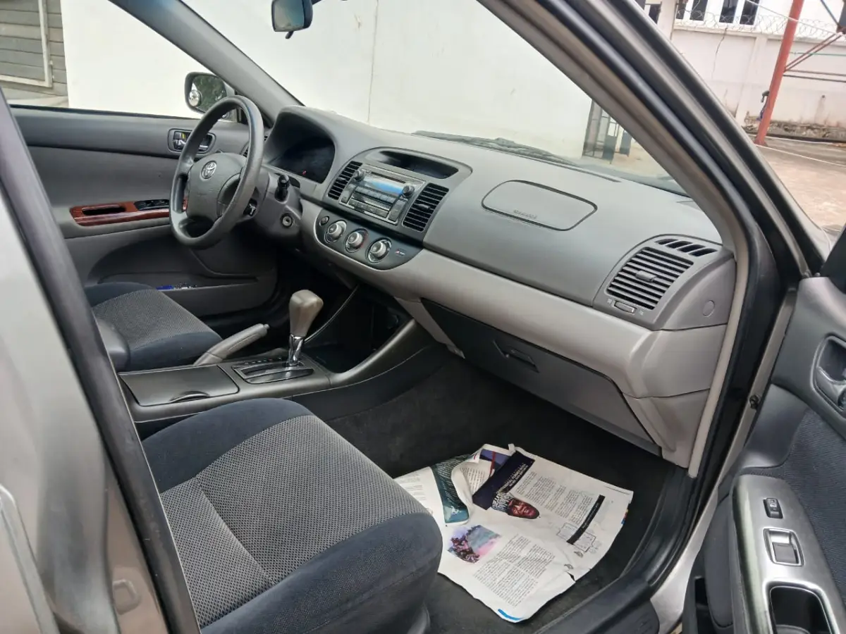 TOKS TOYOTA CAMRY LE 2005 MODEL - Image 5