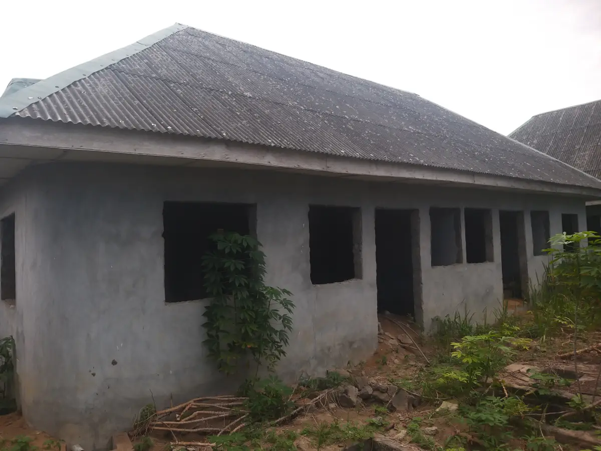 . Unfinished Estate with Endless PotentialMake It Your Own - Image 7