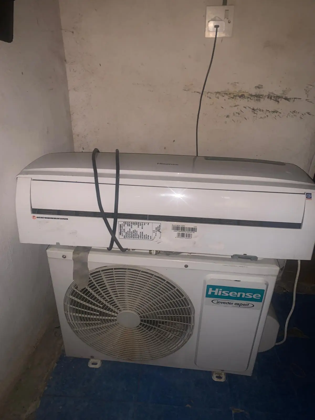 Hisense 1.5hp inverter AC - Image 1
