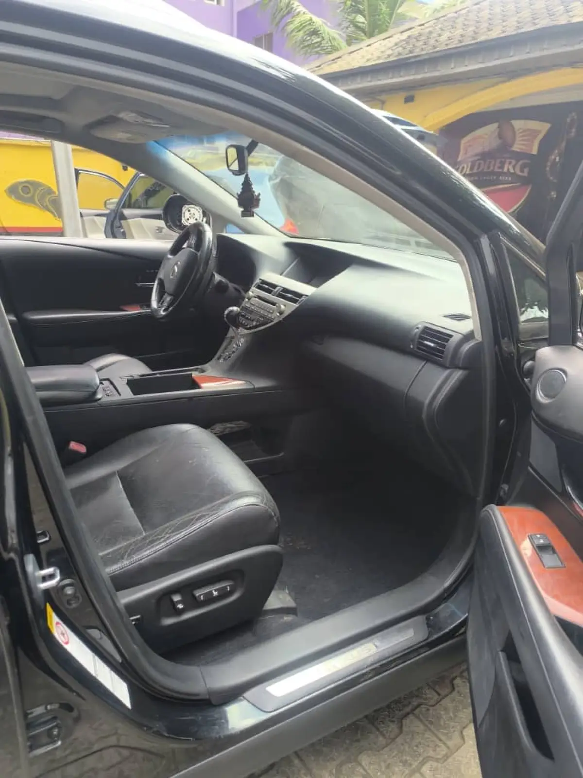 TOKS LEXUS RX350 2010 MODEL FULL OPTION - Image 4