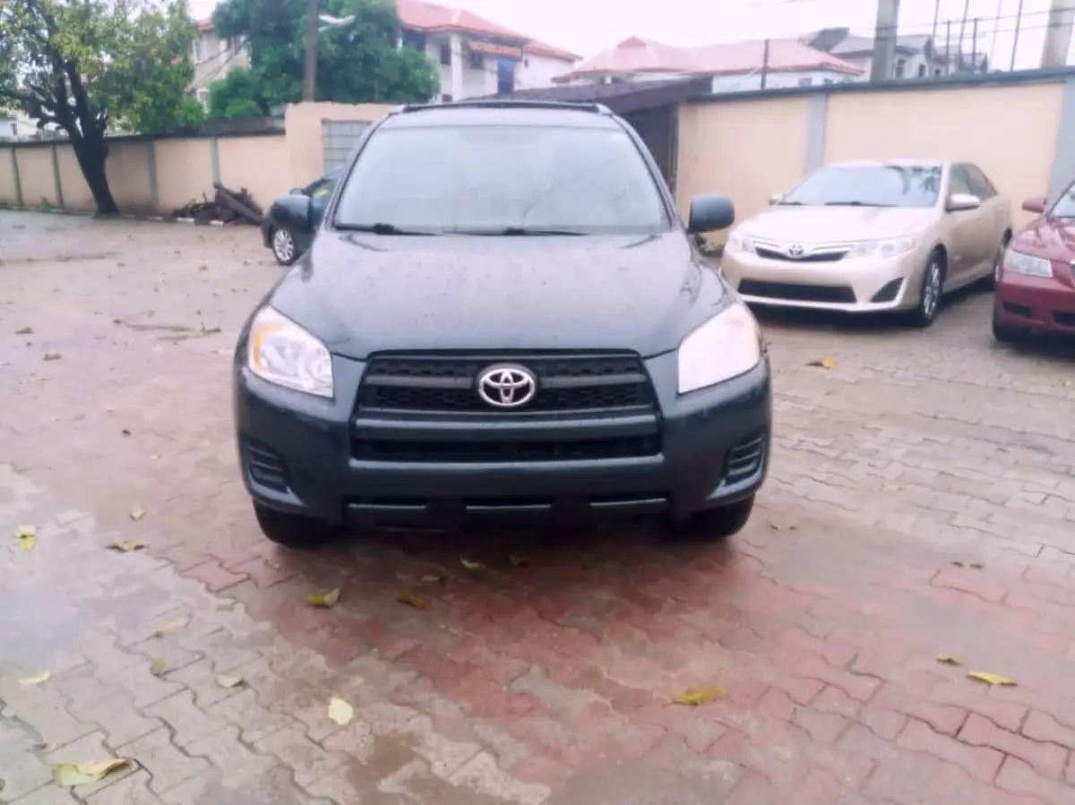 TOKS TOYOTA RAV4 LE 2011 MODEL - Image 1