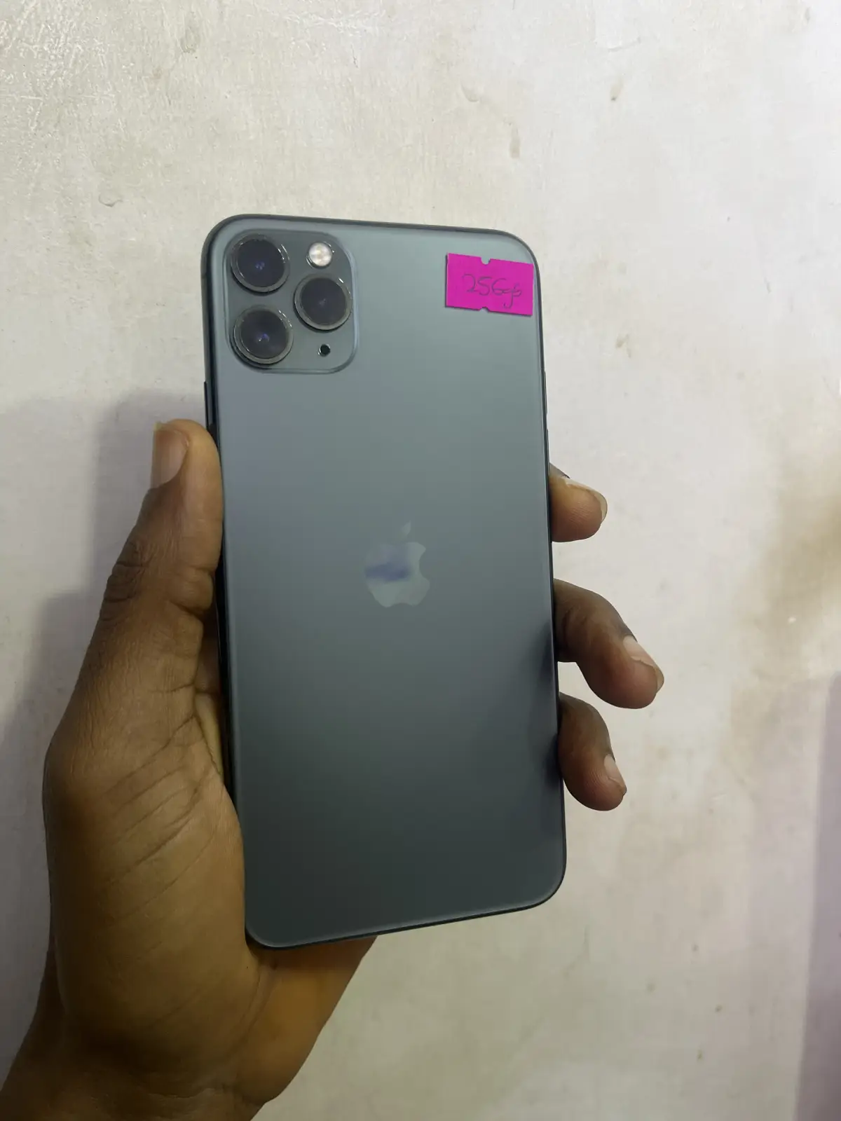 iPhone 11 Pro Max 256gb - Image 1