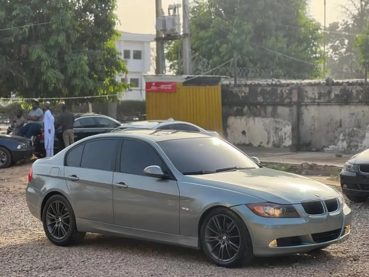 2014 BMW 335i - Image 1