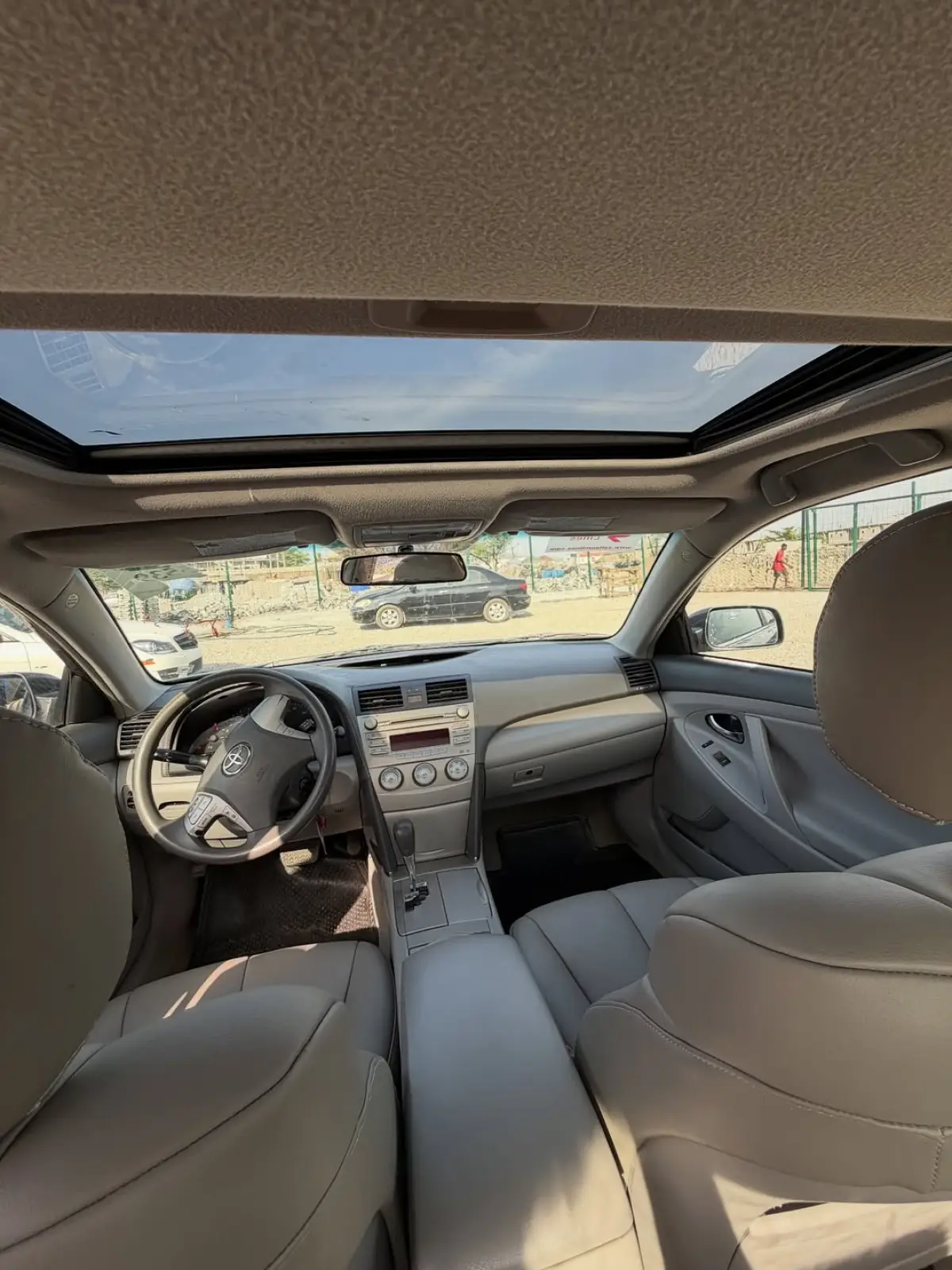 Toyota Camry spider - Image 4