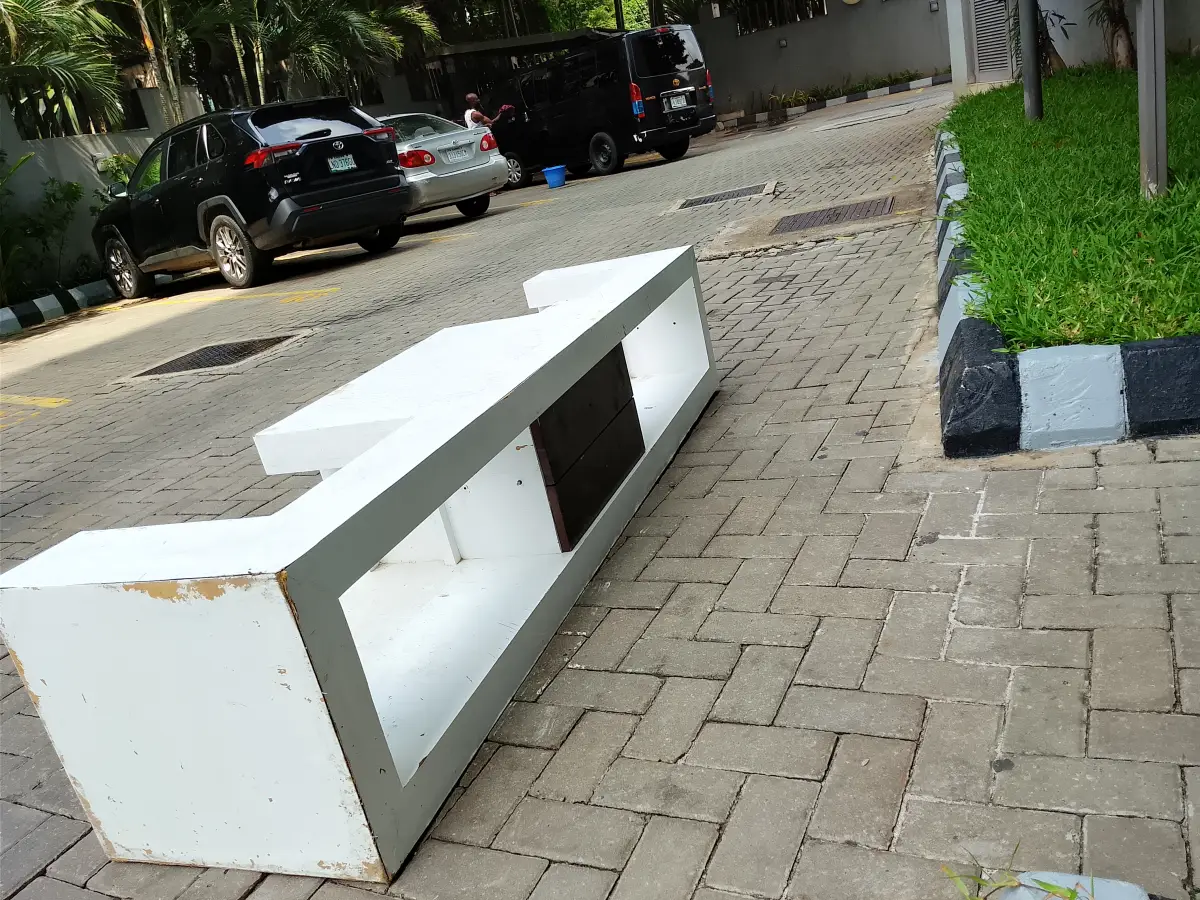 Tv console - Image 2