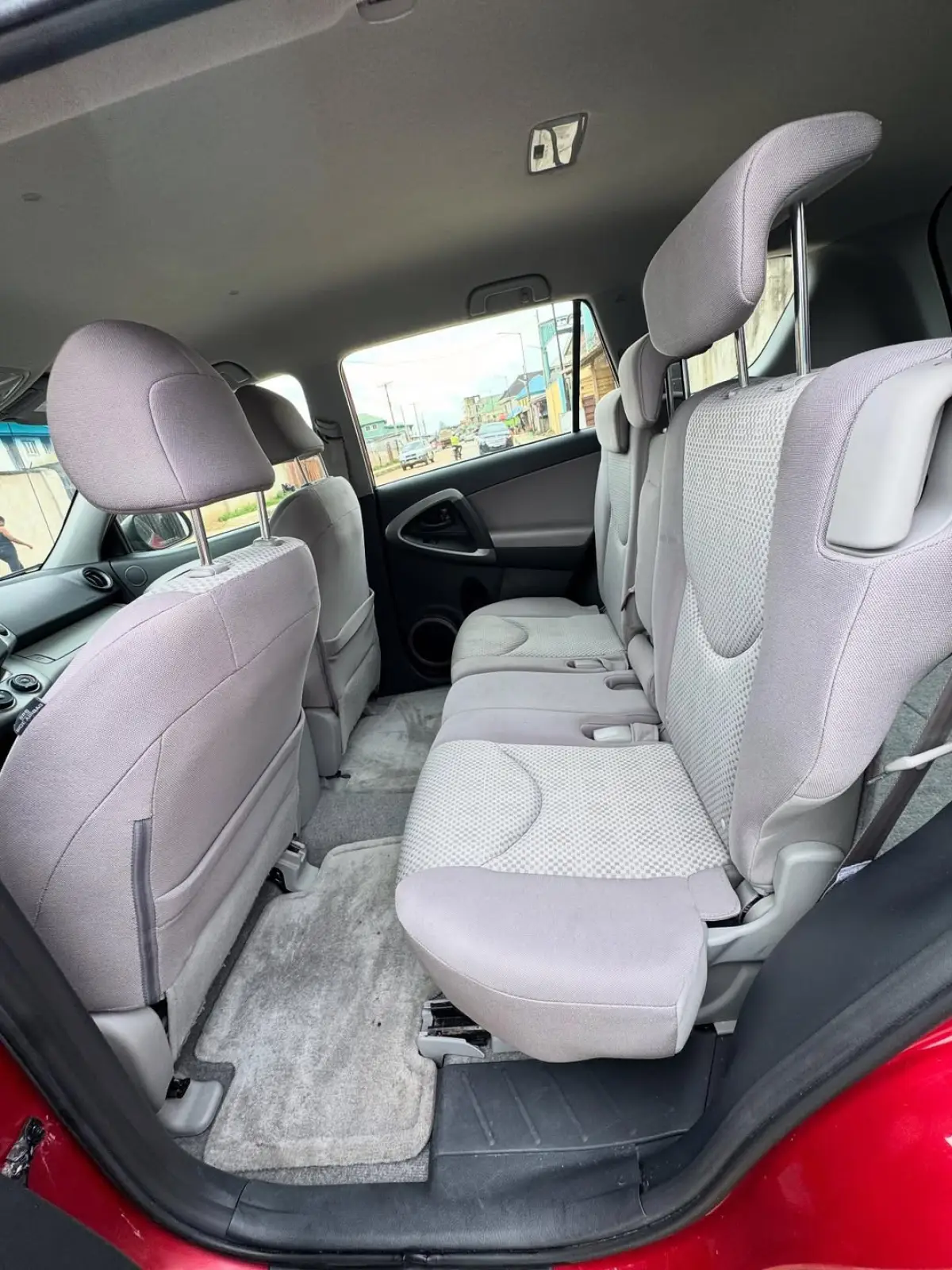 Urgent Sales Toyota RAV4 2009 - Image 7