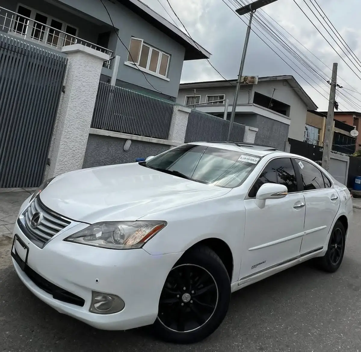 Urgent Sales Lexus ES 350 - Image 1