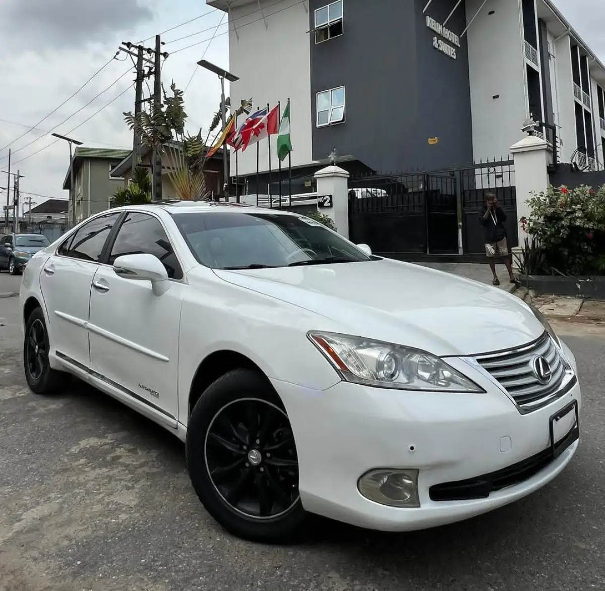 Urgent Sales Lexus ES 350 - Image 6